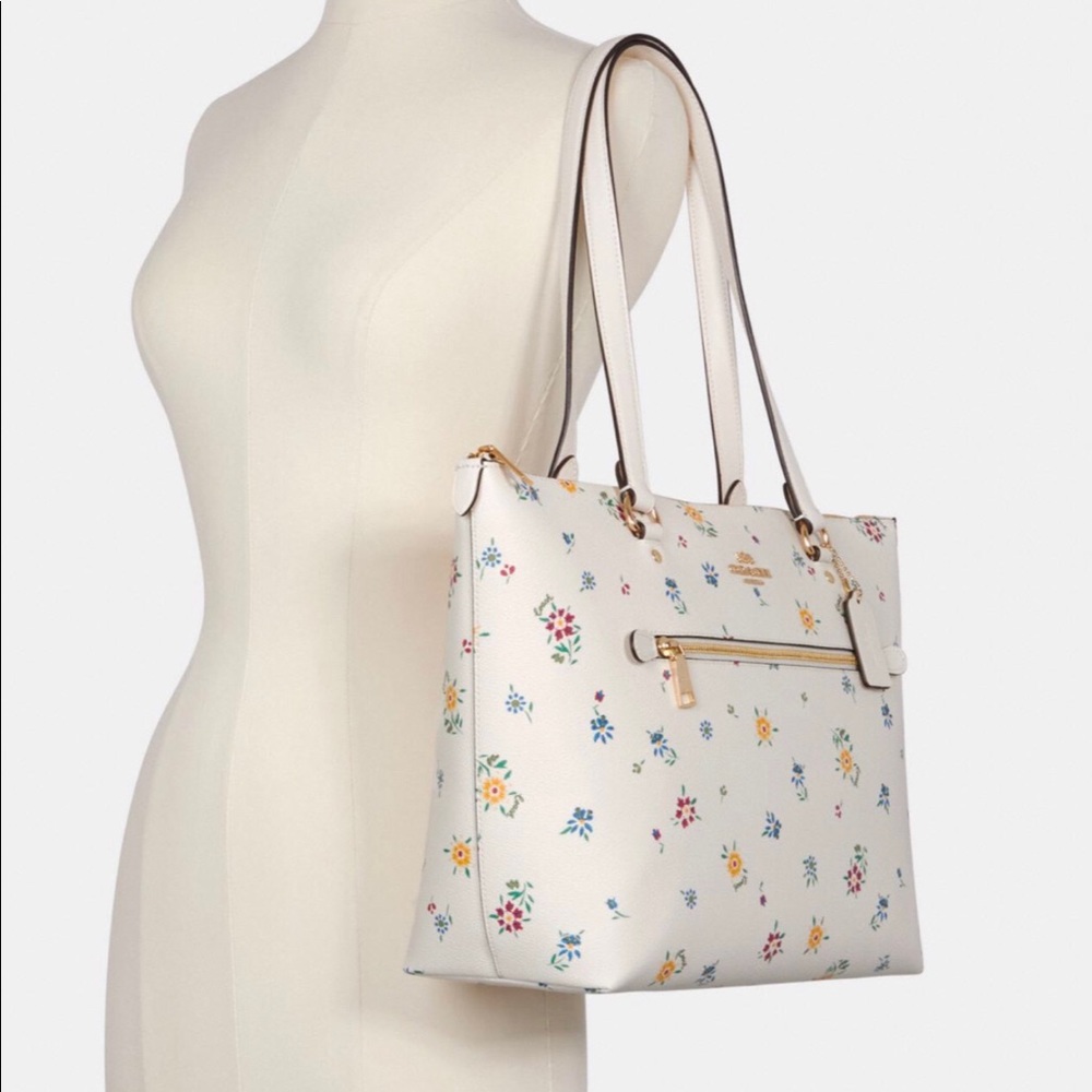 Coach tote bag